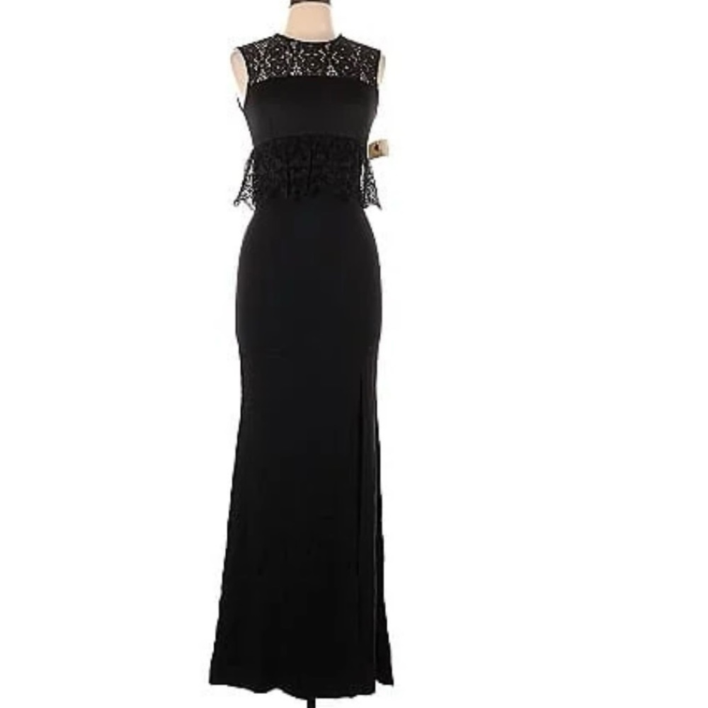 *NEW* Women’s Size 10 Black Space Style Dress